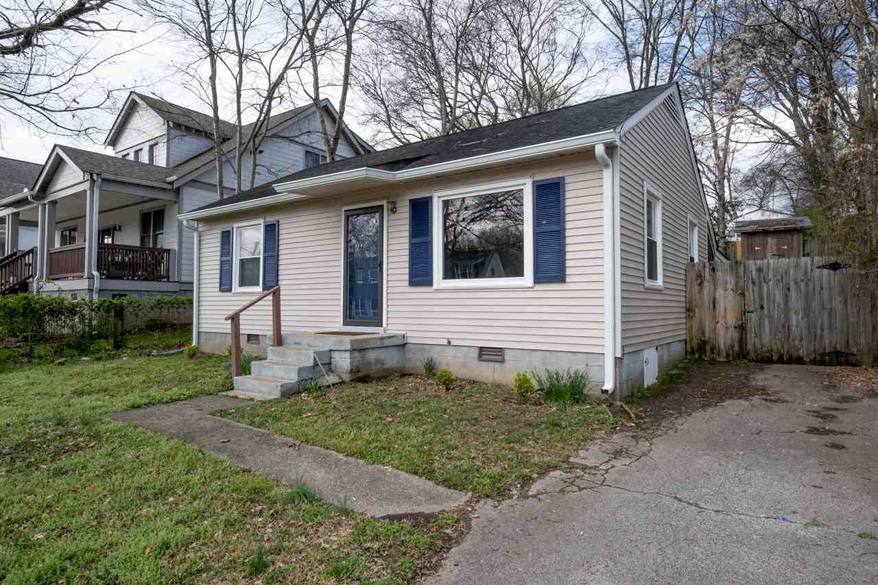 606 Village Ct #1 - Photo 2 of 15