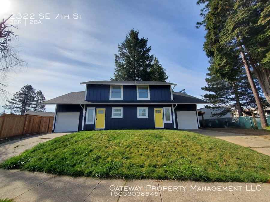 2322 Se 7th St - Photo 2 of 16