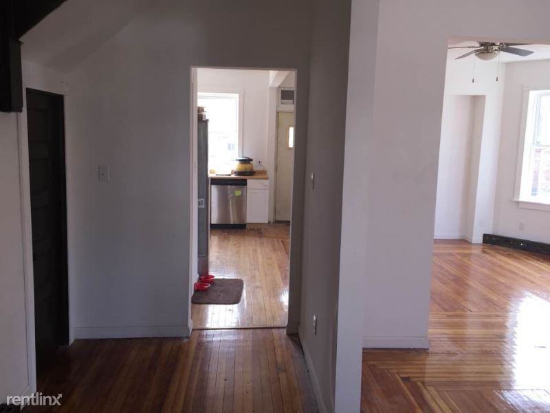 1526 Ohio Ave - Photo 3 of 22