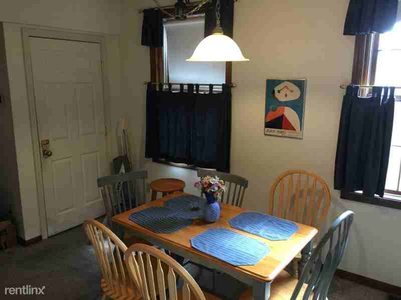 34 34 Trumbull Street 1 - Photo 2 of 32