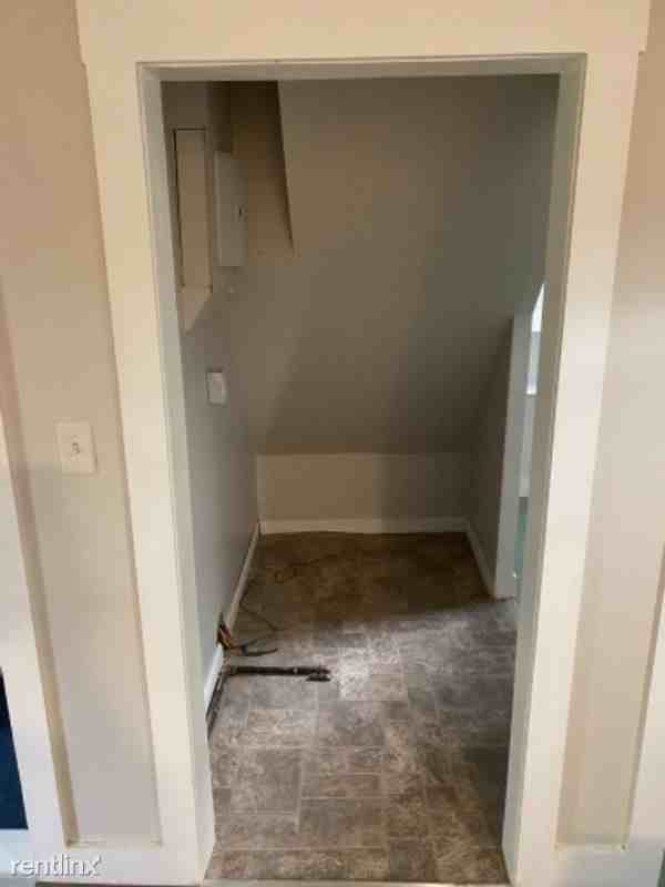 53 53 Prospect St 2 - Photo 3 of 7