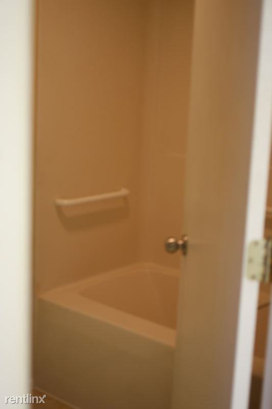 830 830 Walton street 1 - Photo 2 of 7