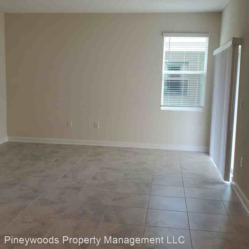 11962 Hometown Pl - Photo 3 of 21