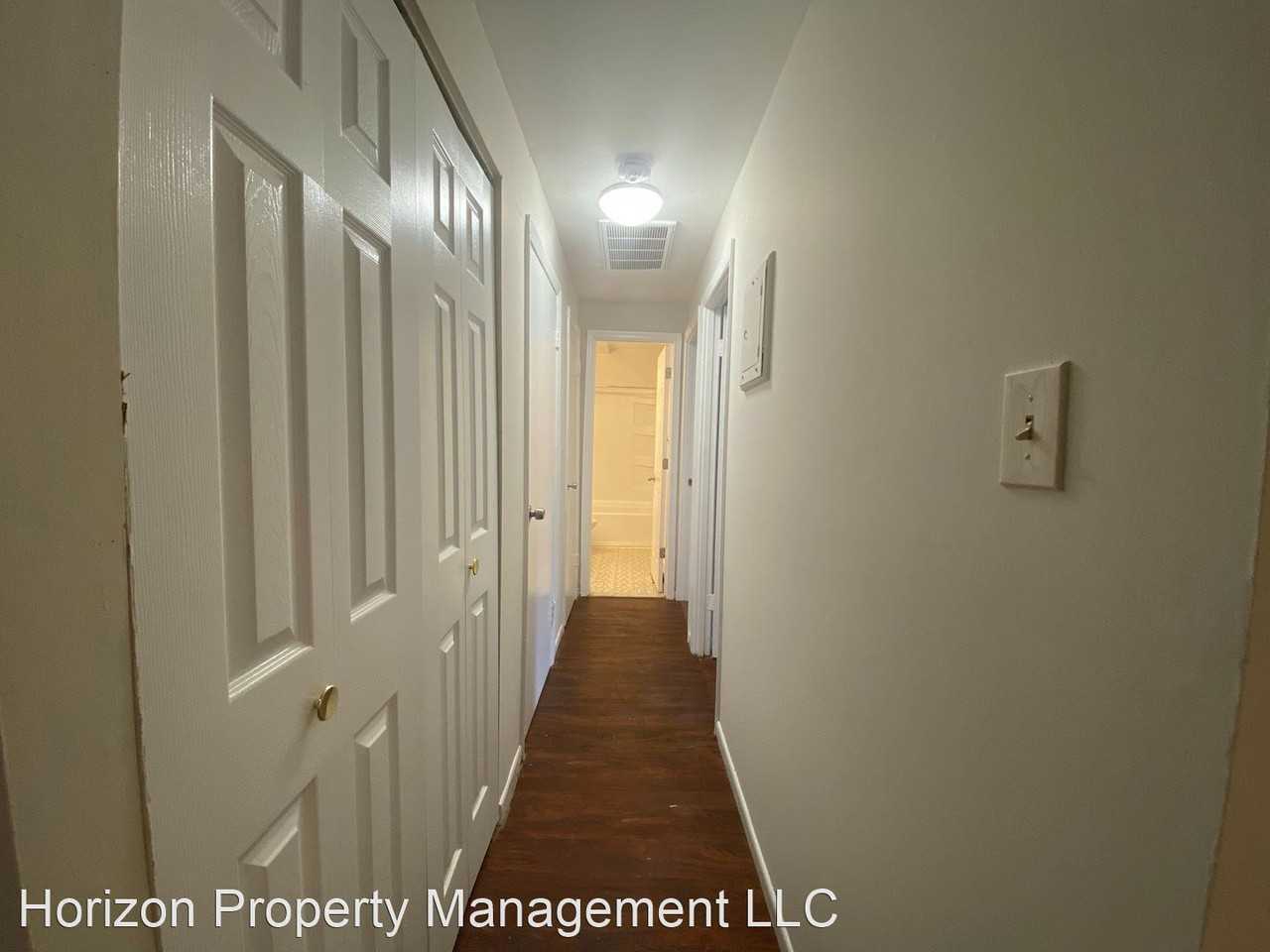 Carsdale Manor - Photo 2 of 16