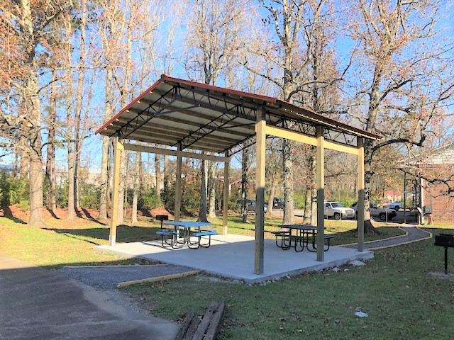 1860 Green Dr Nw - Photo 3 of 4