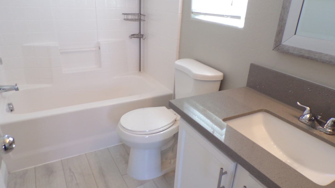 5275 Emelita St - Photo 2 of 12