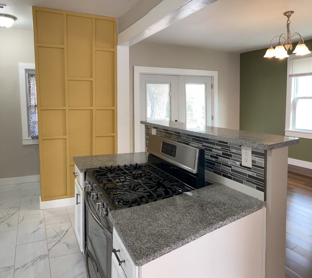1022 Mapole Ave - Photo 3 of 26