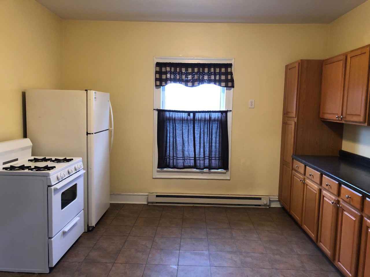 280 Douglas Ave - Photo 2 of 15