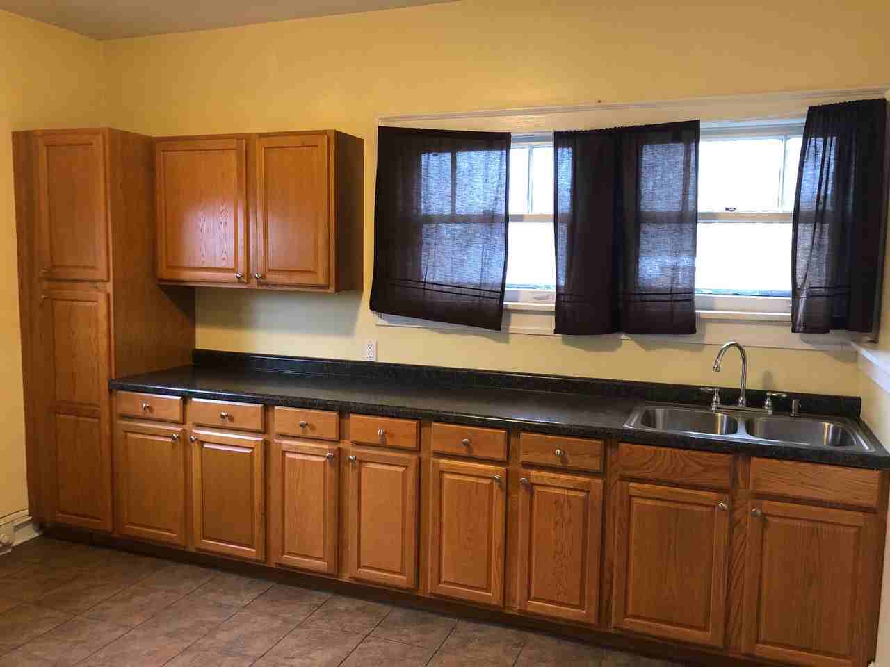 280 Douglas Ave - Photo 3 of 15