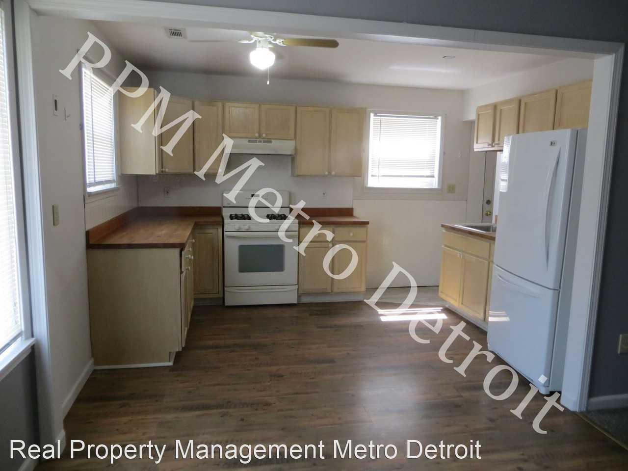 20077 Negaunee - Photo 3 of 16