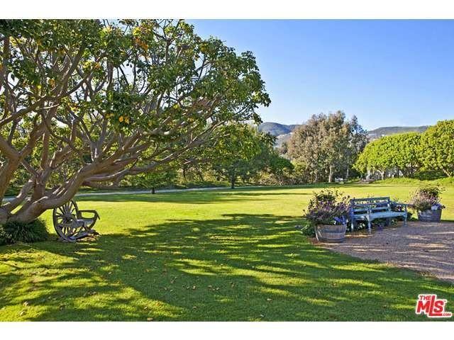 30254 Morning View Dr - Photo 3 of 36