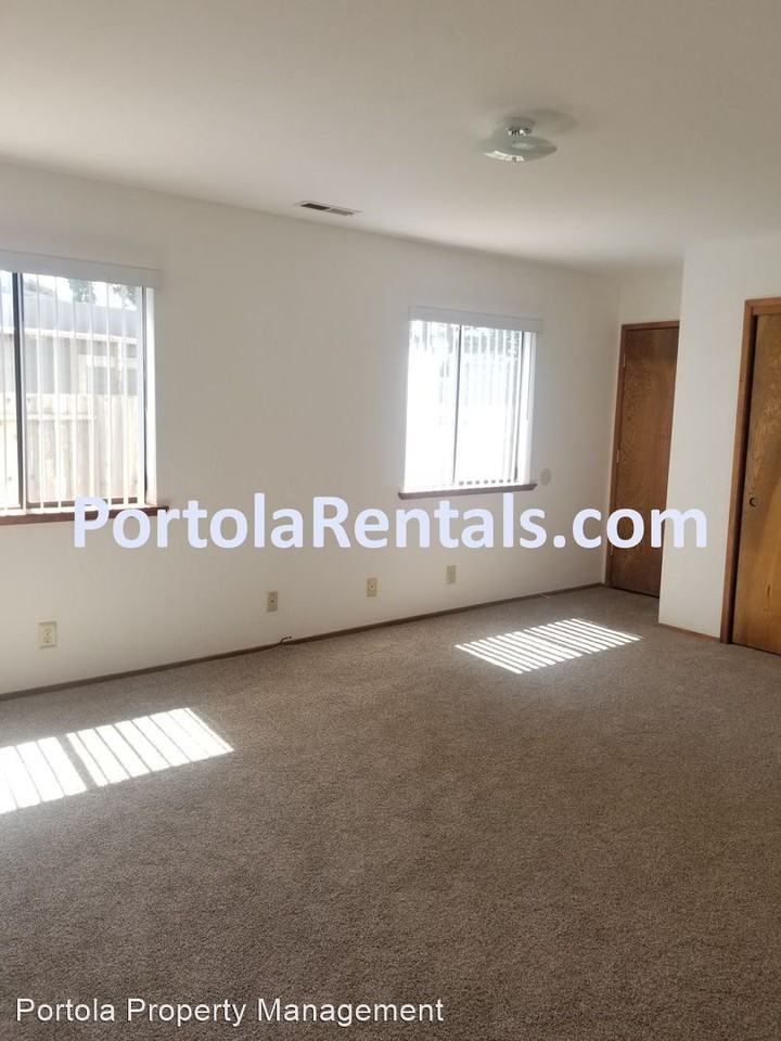 128 Seacliff Dr - Photo 3 of 37