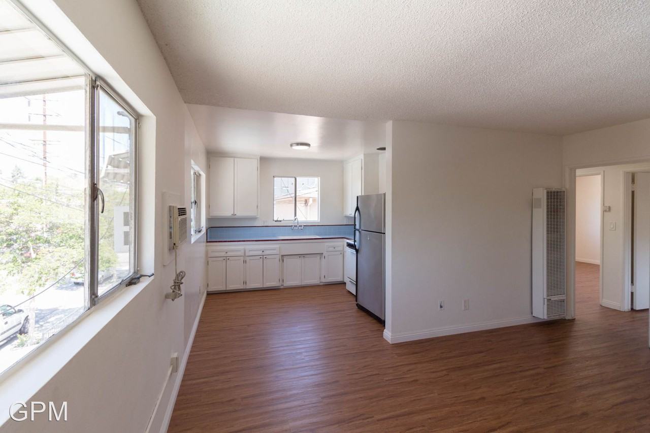 327 S Avenue 57 - Photo 2 of 11