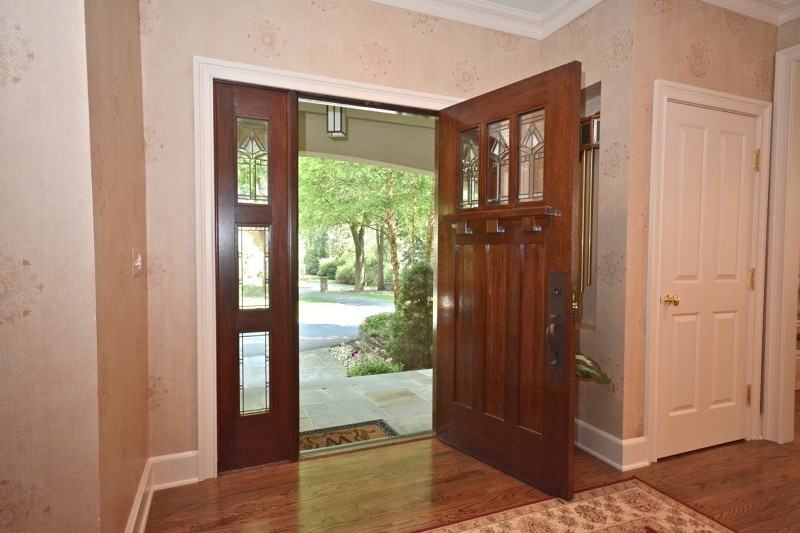 23 Oak Ln - Photo 3 of 25