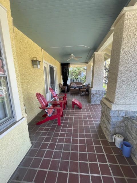 305 Victoria St - Photo 3 of 21