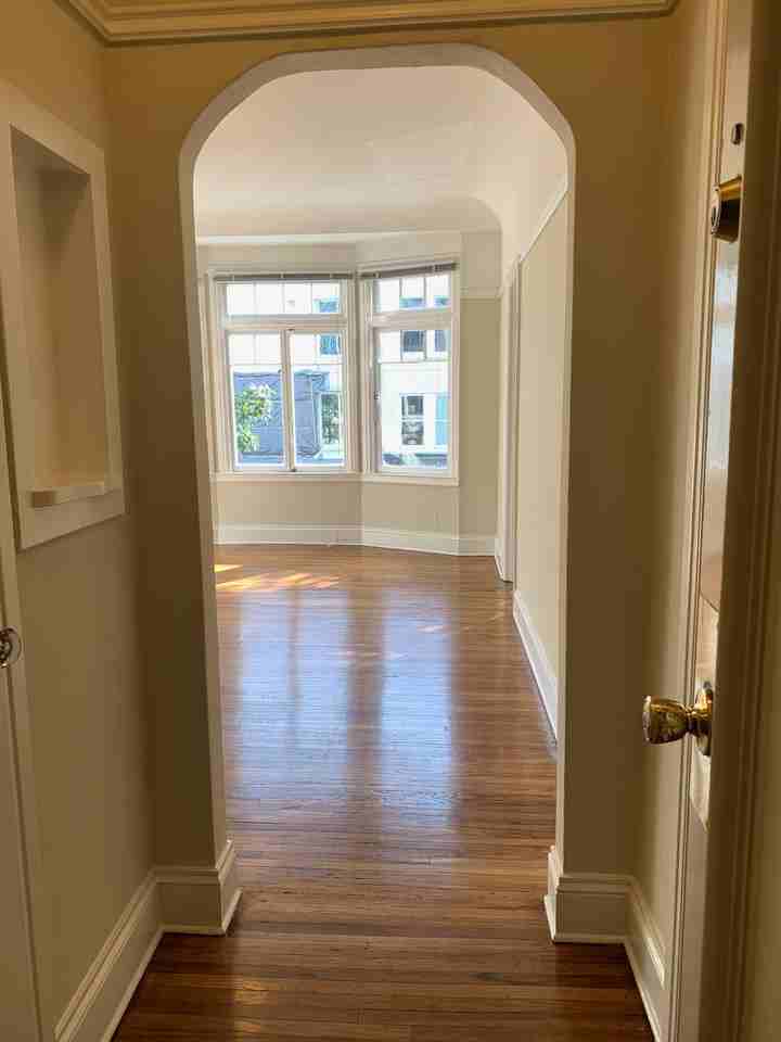 Gough Street Apartments - Photo 2 of 21