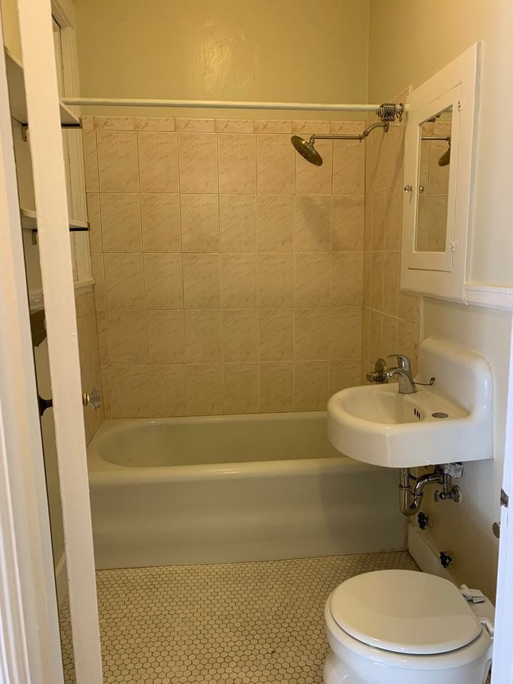 Gough Street Apartments - Photo 3 of 21