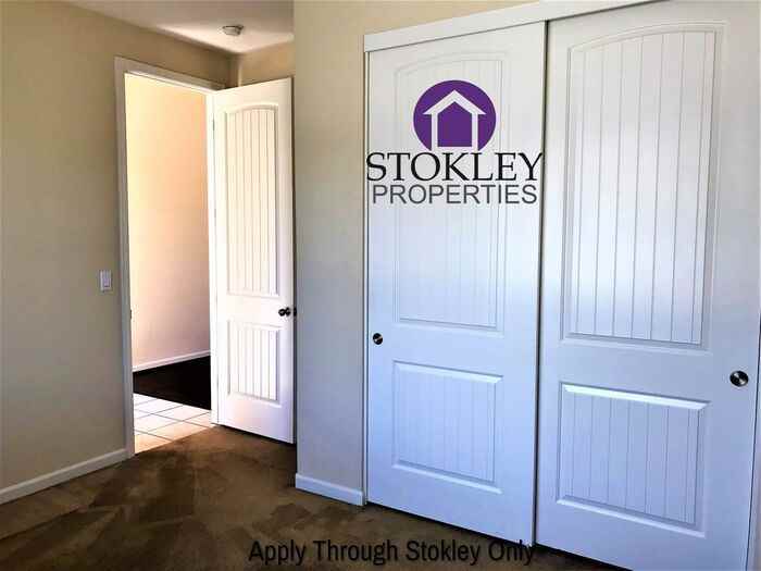 2573 Tampico Dr - Photo 3 of 23