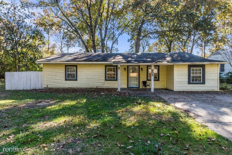 902 E Leake St - Photo 2 of 20