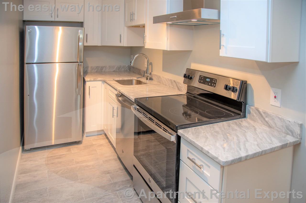 14 Murdock St #3-7 - Photo 3 of 7