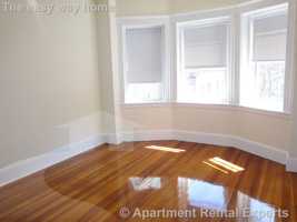 featured image of 157 Summer St #12R