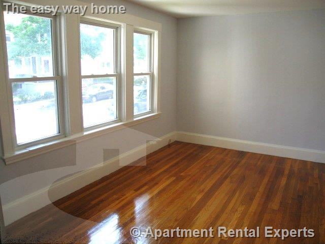 21 Irvington Rd - Photo 2 of 9