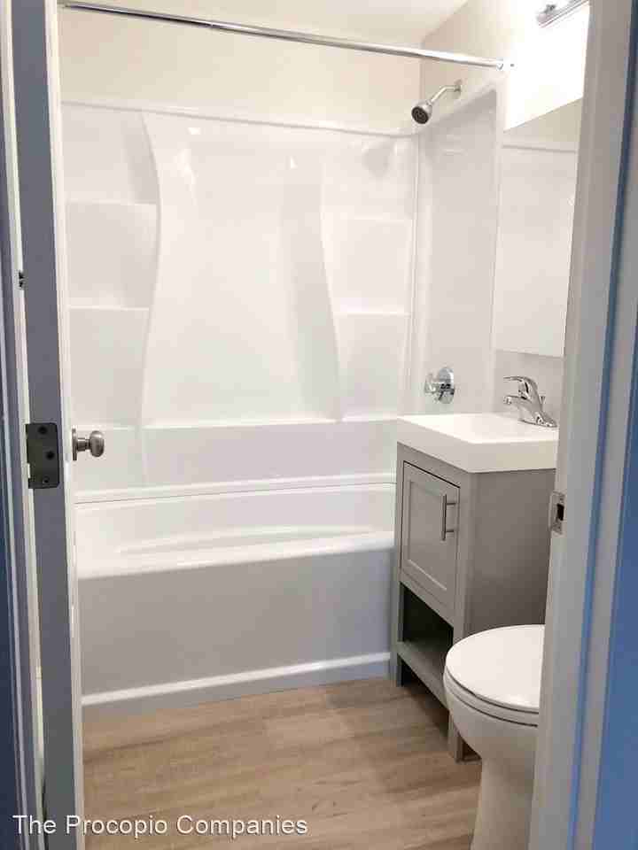 24 Hamilton Street - Photo 3 of 10