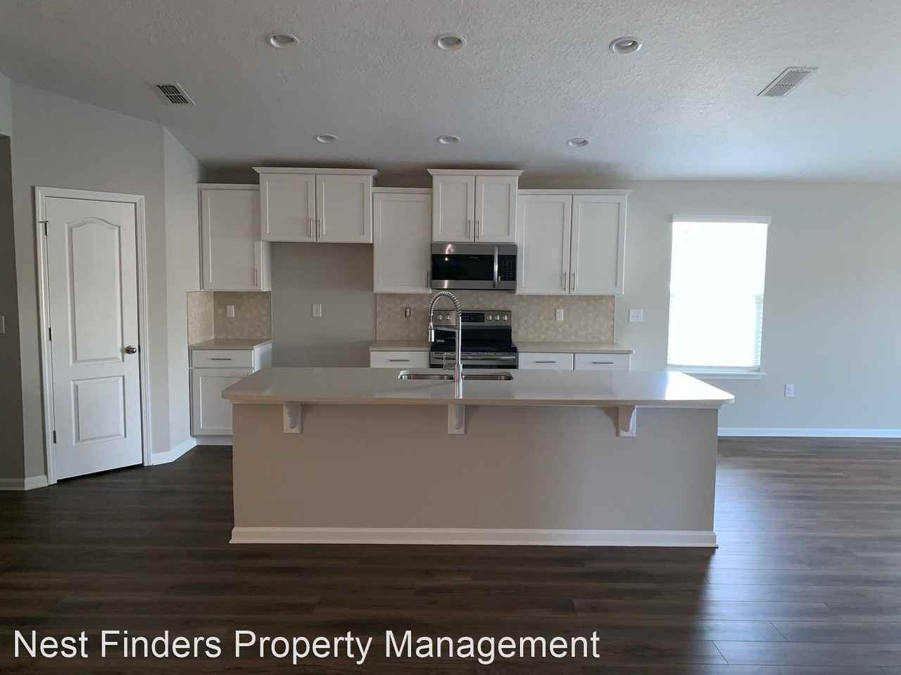 278 Pickett Dr - Photo 2 of 23