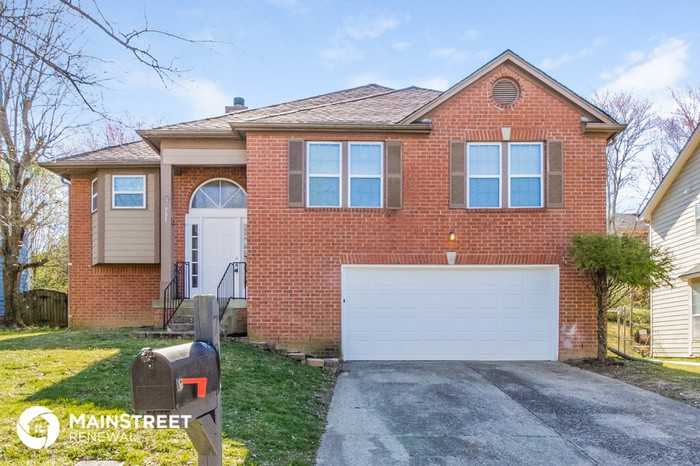 705 Rocky Mountain Ct - Photo 2 of 18