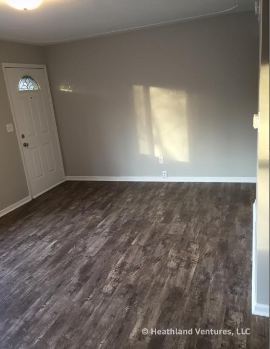331 Pickett St Sw #1 - Photo 2 of 12