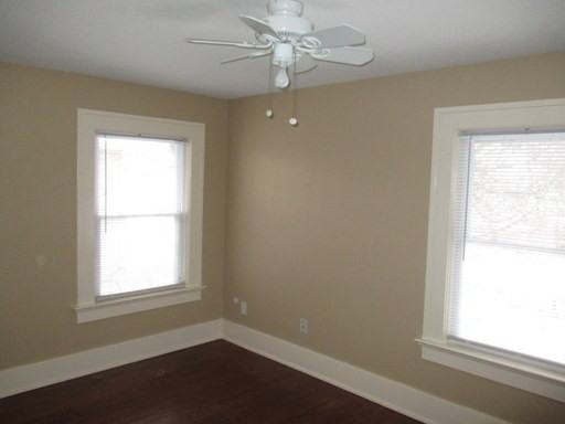 2407 S Wayne Ave - Photo 3 of 8