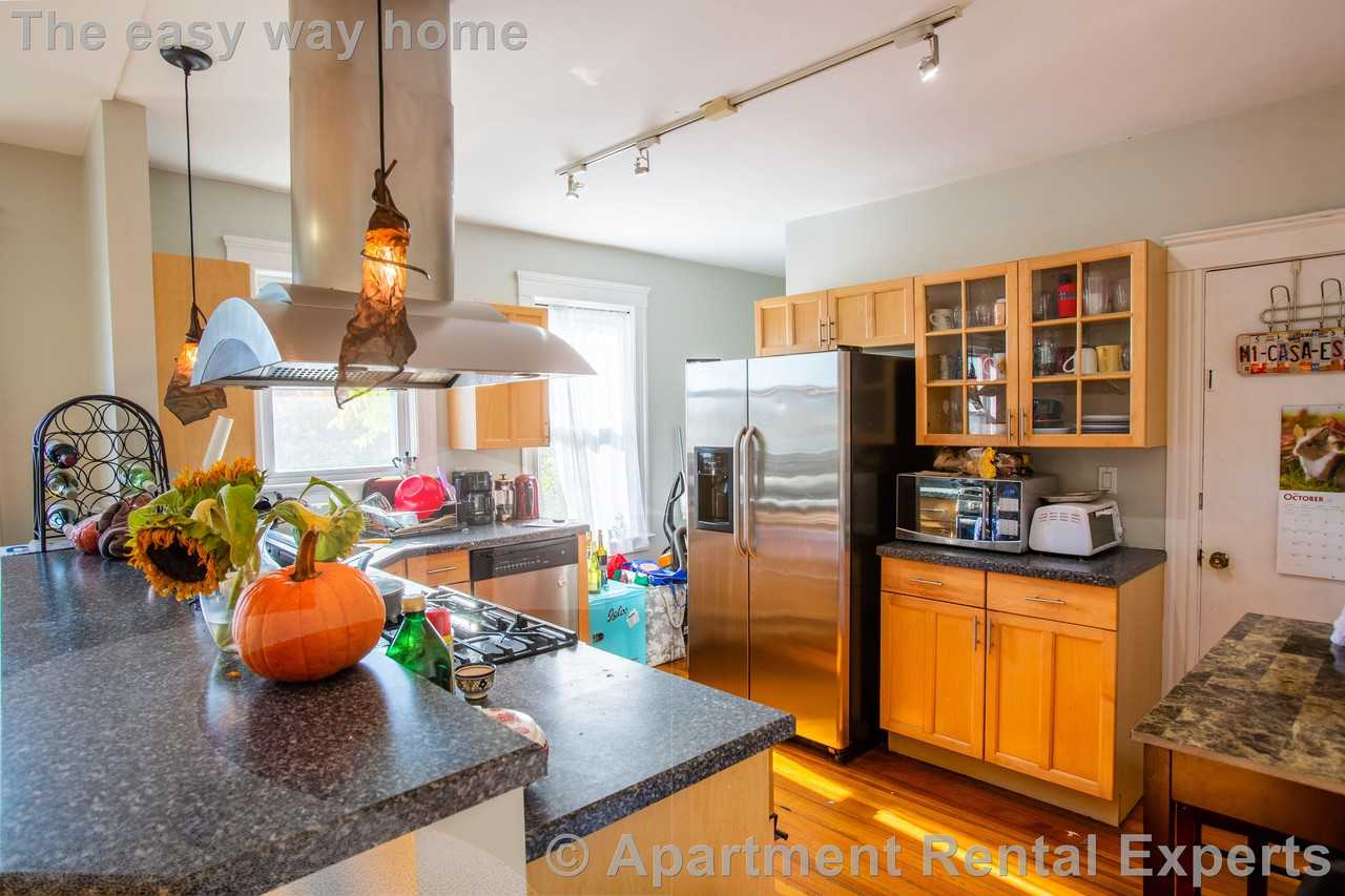 6 Belmont St #2 - Photo 2 of 9