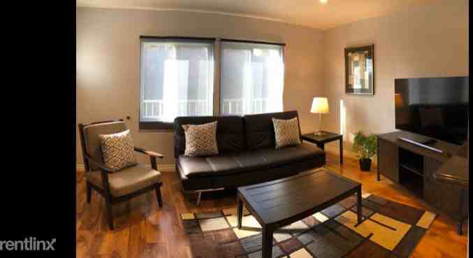 11218 11218 Oxnard St 4 - Photo 3 of 27