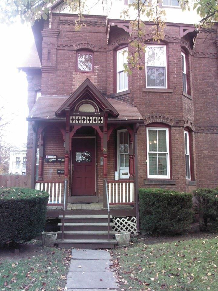 30 Hungerford Street Apartments 30 Hungerford St, Hartford, CT 06106