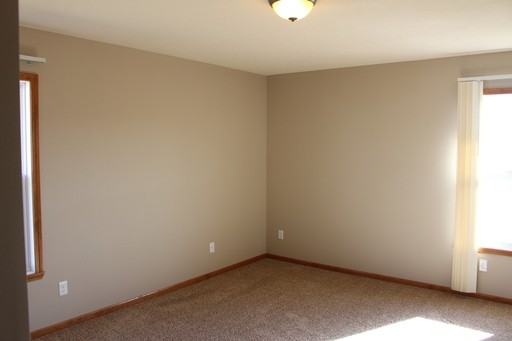 15615 Summerbrooke Ln - Photo 2 of 24