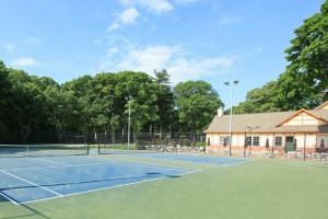 Berkshire at Windsor Gardens - Photo 2 of 39