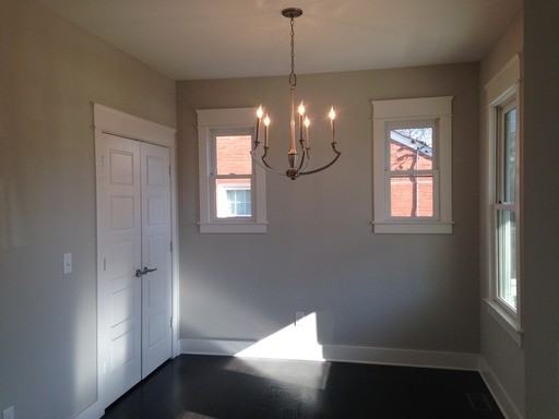 1107 Lillian St - Photo 3 of 17