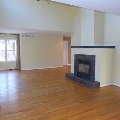 1904 Stoneridge Ct - Photo 2 of 19