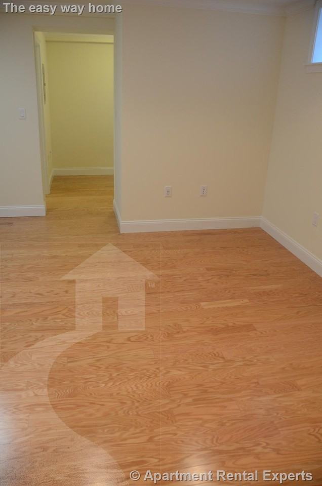 3 Langdon St #C - Photo 2 of 8