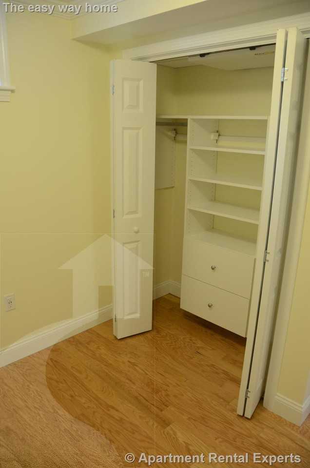 3 Langdon St #C - Photo 4 of 8