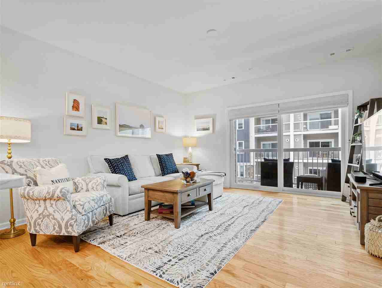 120 University Ave #2303