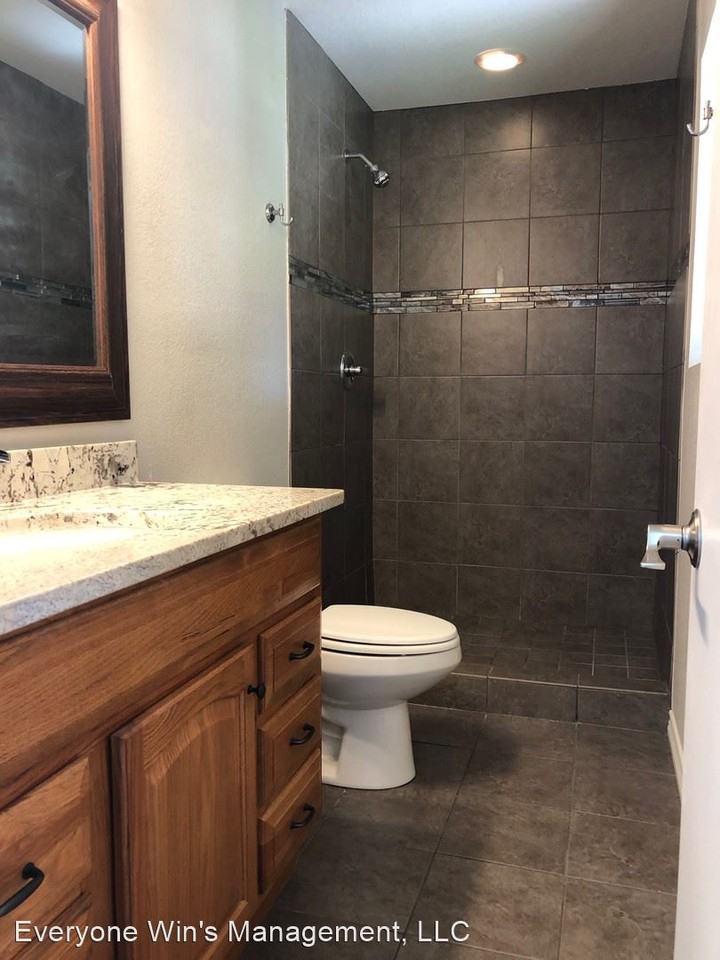 4108 Tacoma St - Photo 2 of 14