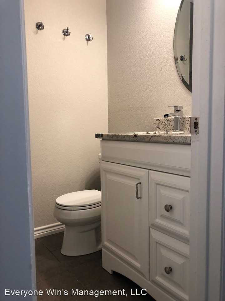 4108 Tacoma St - Photo 3 of 14