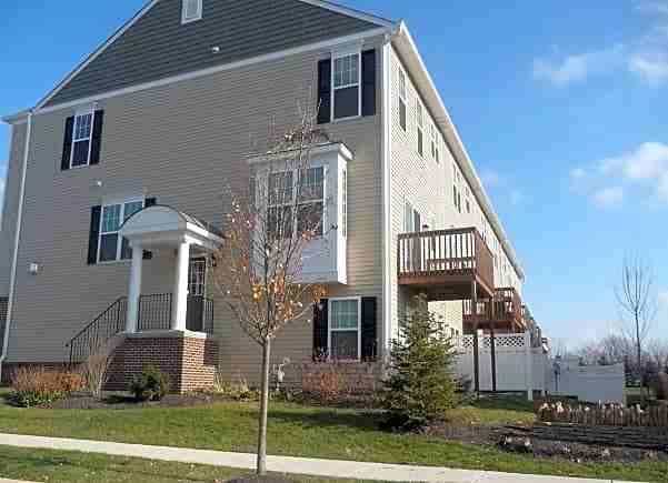 4119 Emerius Dr - Photo 2 of 10