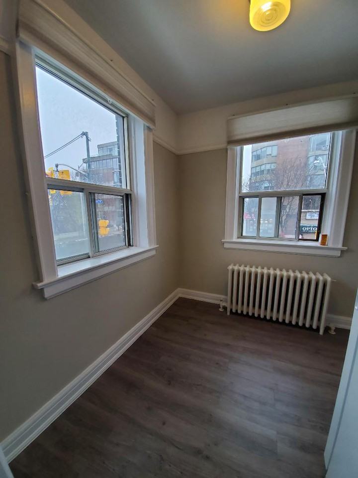 2010 Bloor Street West - Photo 3 of 5