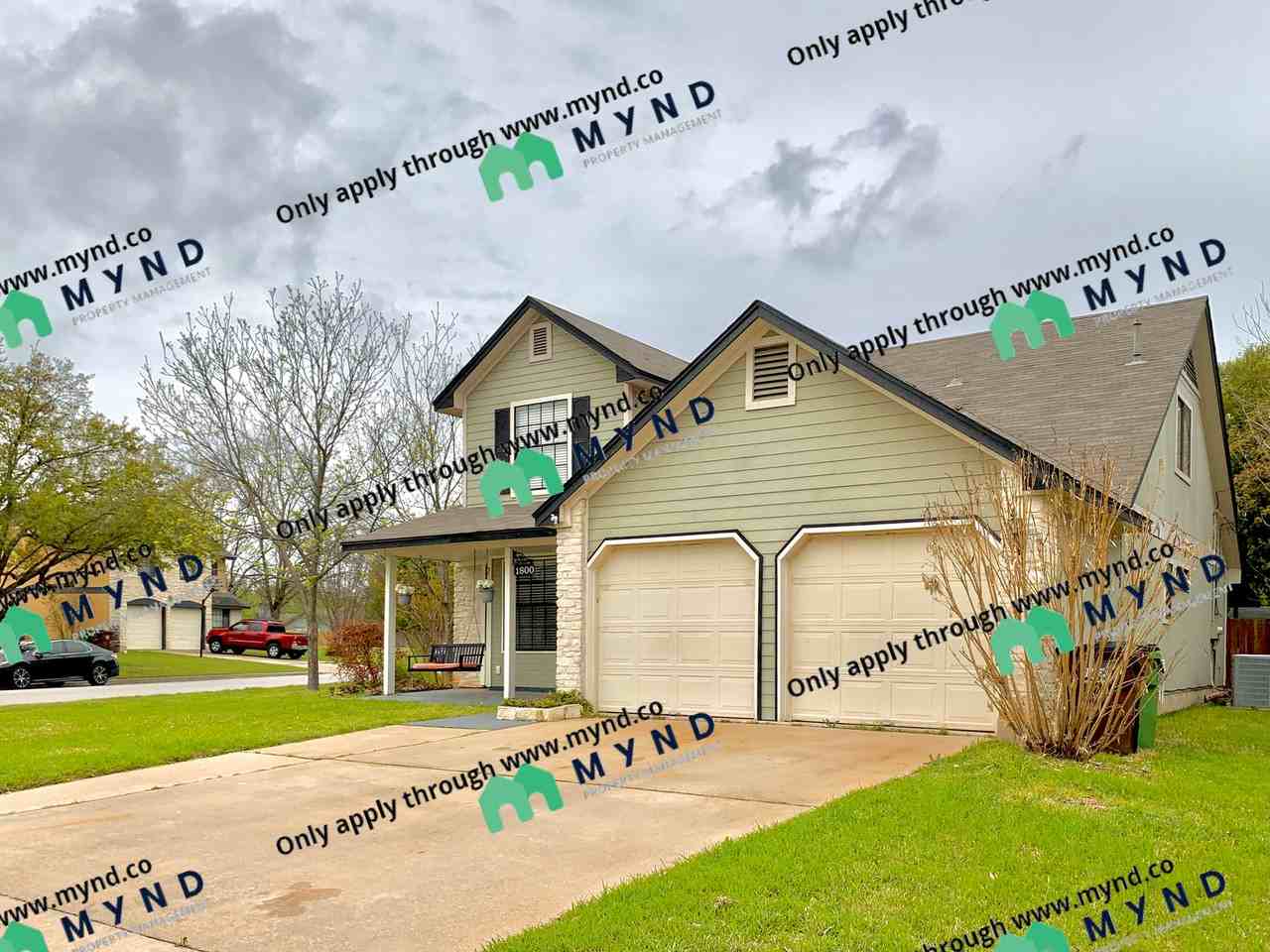 1800 Fawn Ridge Trl - Photo 3 of 26