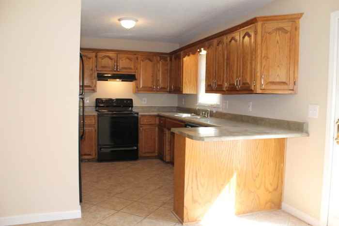 8105 E 69th St - Photo 3 of 10