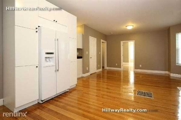 26 Monmouth St - Photo 2 of 5