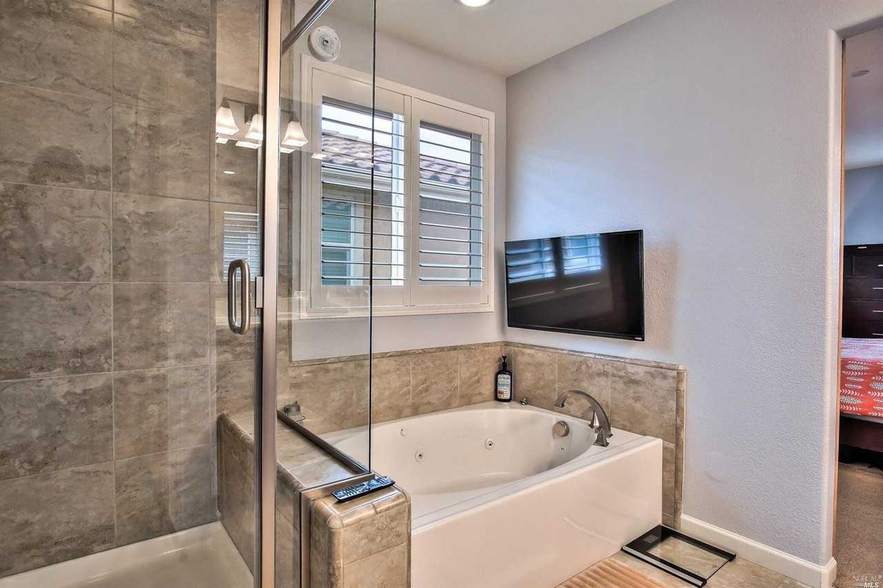 5301 Perry Polk Drive - Photo 6 of 12