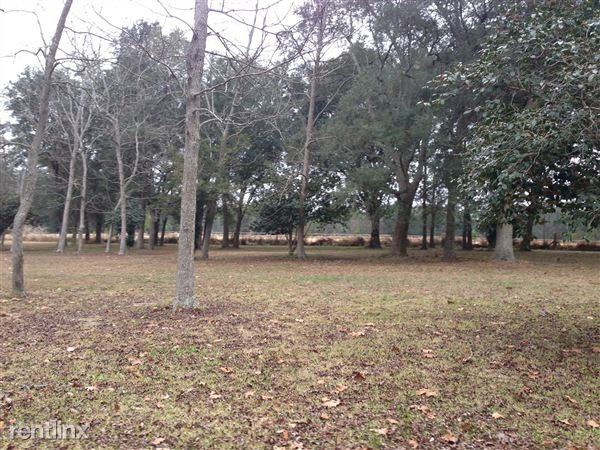 12025 Seaman Rd - Photo 3 of 44